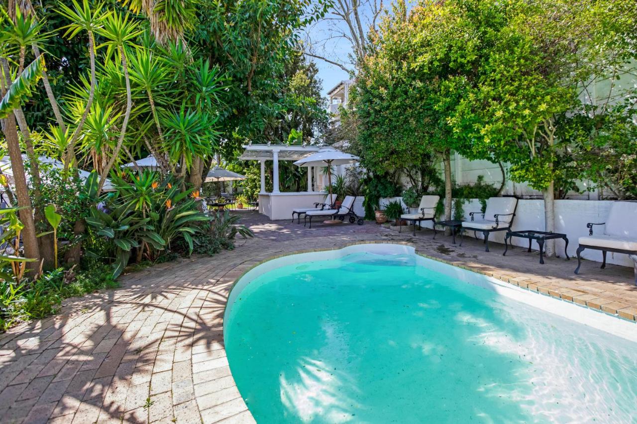 Oasis in Sea Point - 4