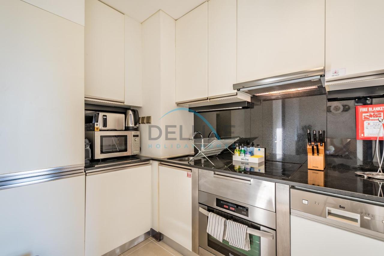 Lovely Studio in The Address Residence Dubai Marina by Deluxe Holiday Homes - 5