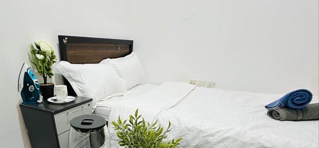 Jaunty Stay Abu Dhabi - 2