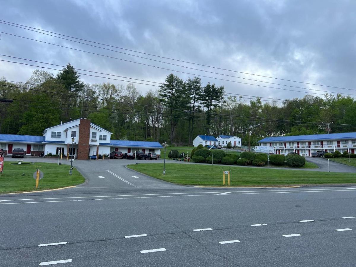 Economy Lodge — photo 14