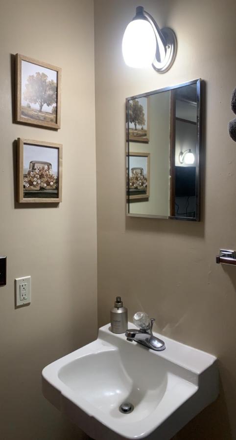 Springs Motel — photo 10