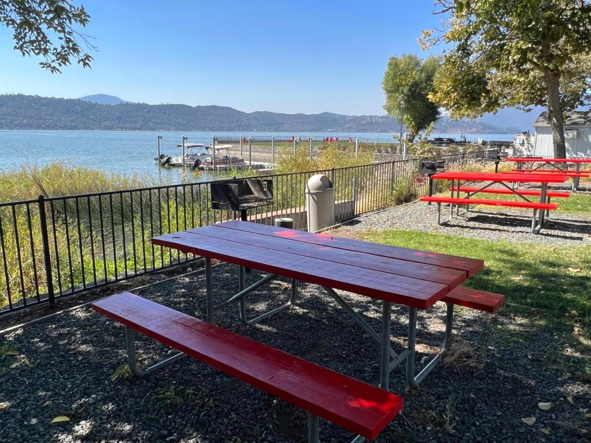 Clear Lake Cottages & Marina — photo 16