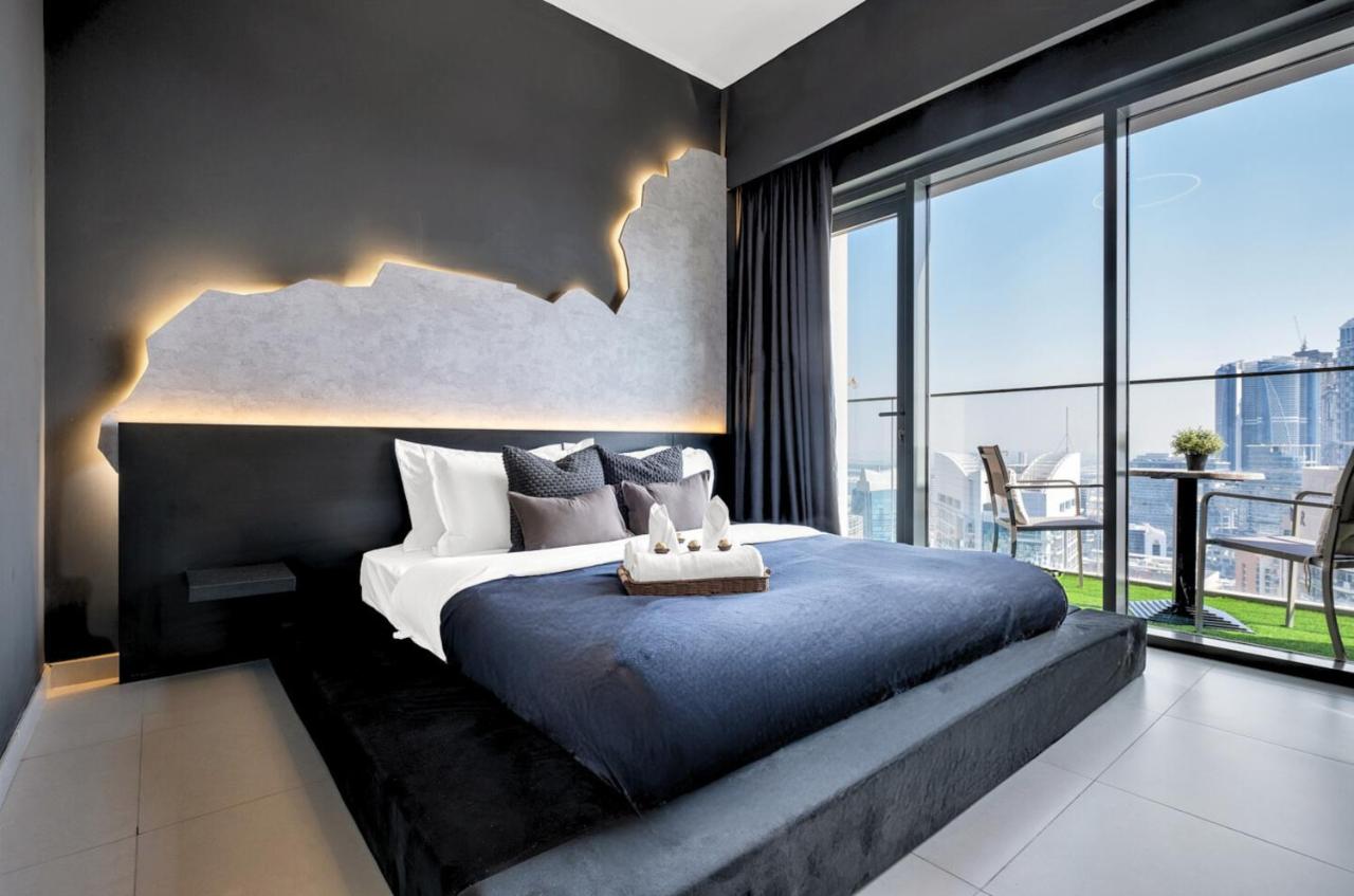 Urban Zen Sky Suite 1BR - Dubai Mall Access by Maxx Value homes - 2