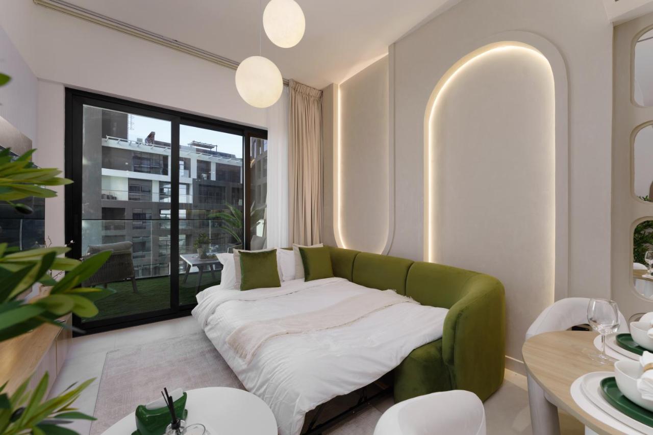 The Burj and Canal Views - 2