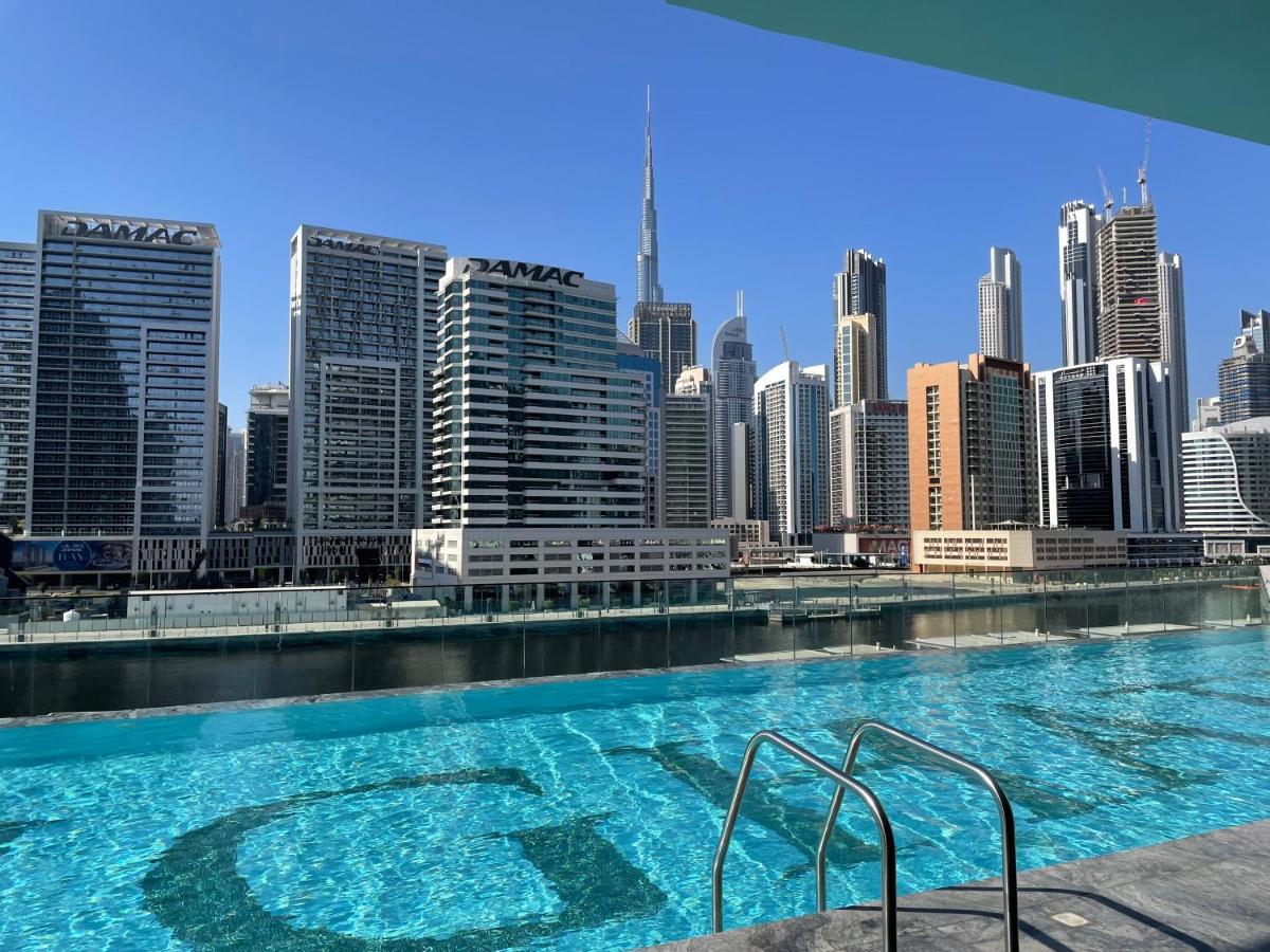 The Burj and Canal Views - 4