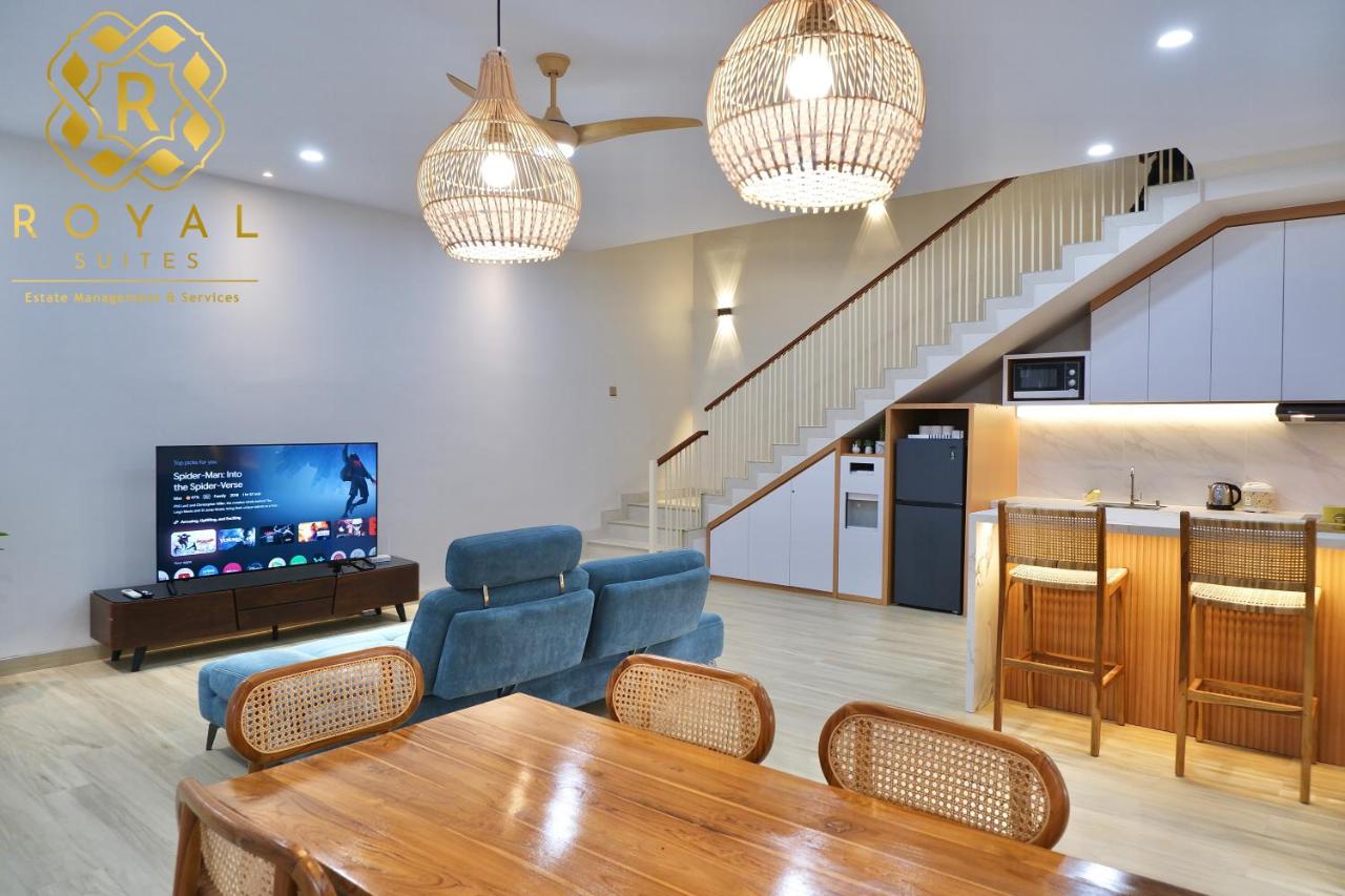 Royal House 4BR close to Grand Batam Mall - 5