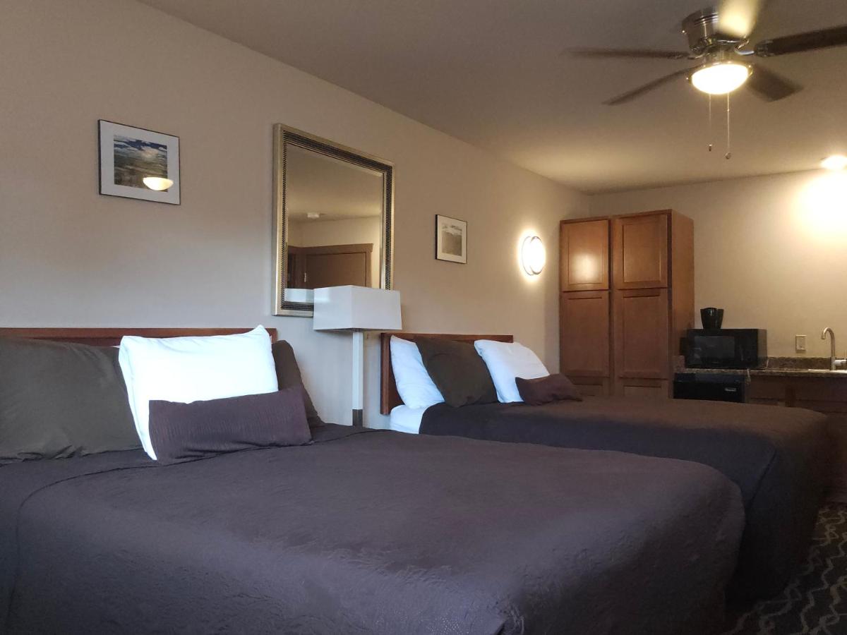 The Sunset Inn — photo 17