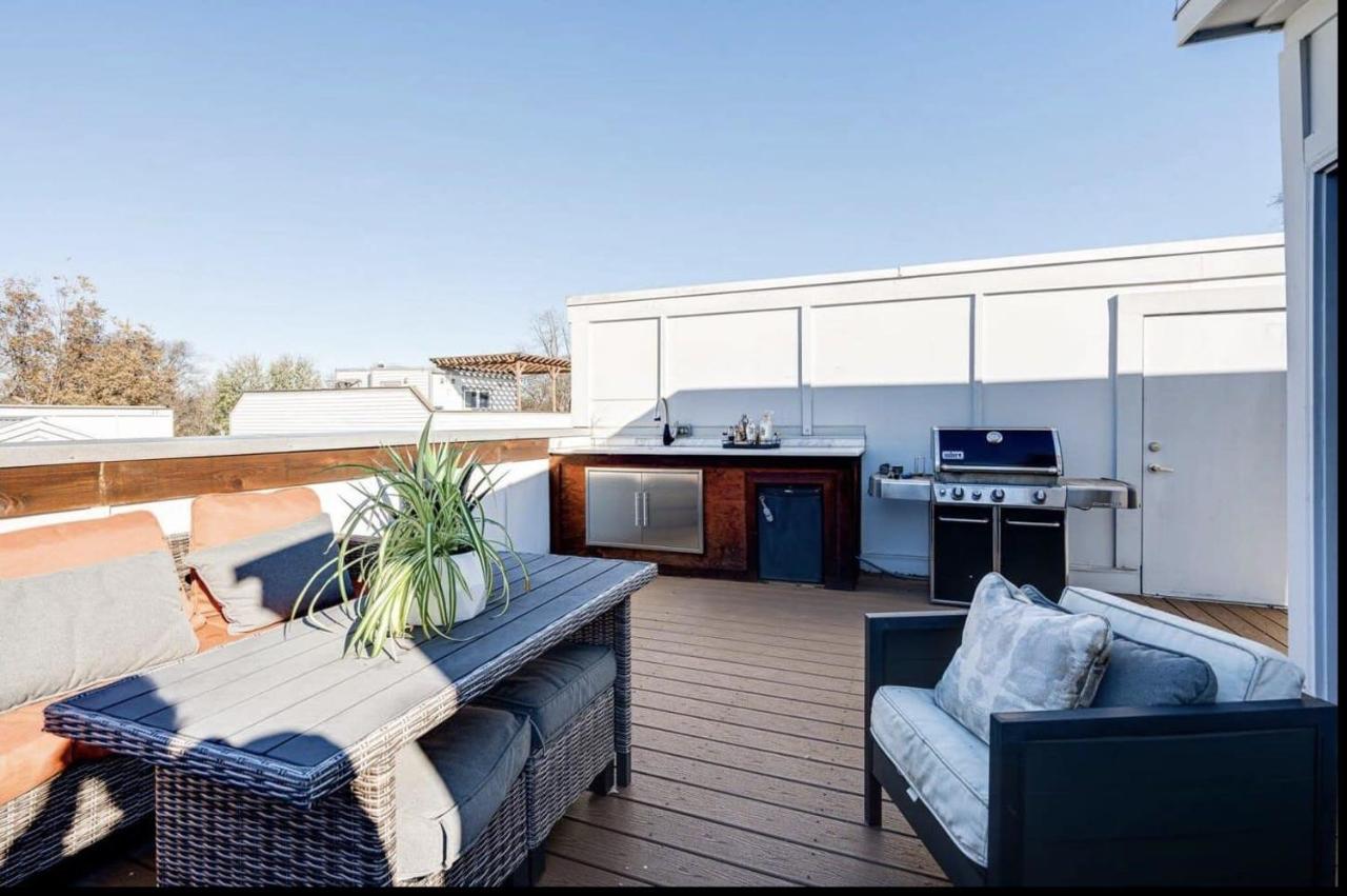 Lux East Nash-Hot Tub & Rooftop Patio - 3