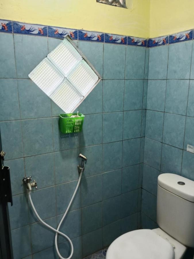 Made Roejas Family - 3