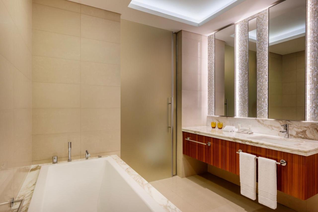 Marriott Hotel Downtown Abu Dhabi - 4