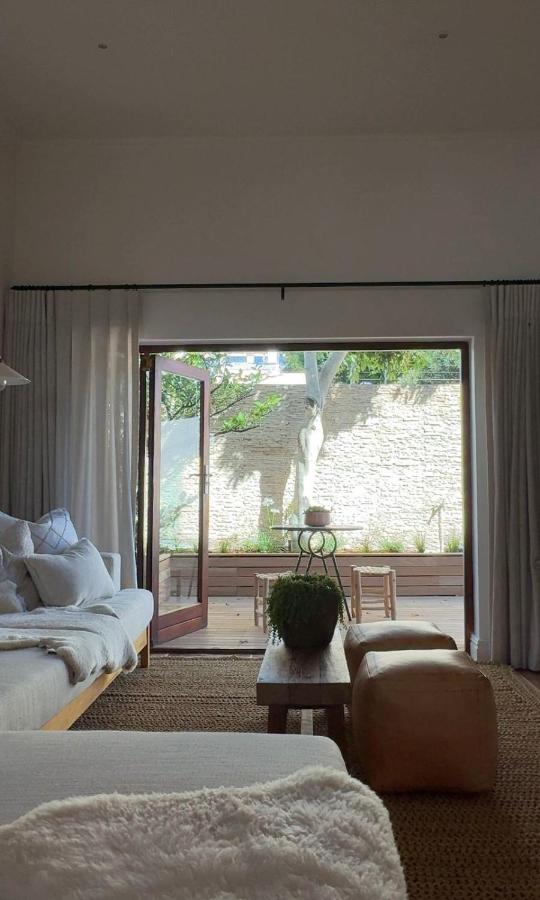 Rochester House - Number 8 - 2