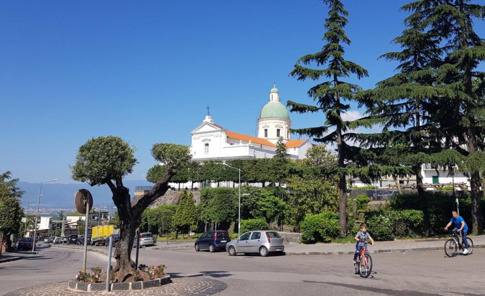 MONART HOSPITALITY Vesuvio Park - 4