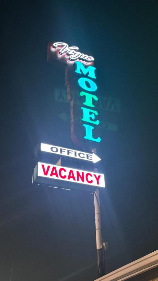 Vogue Motel — photo 9