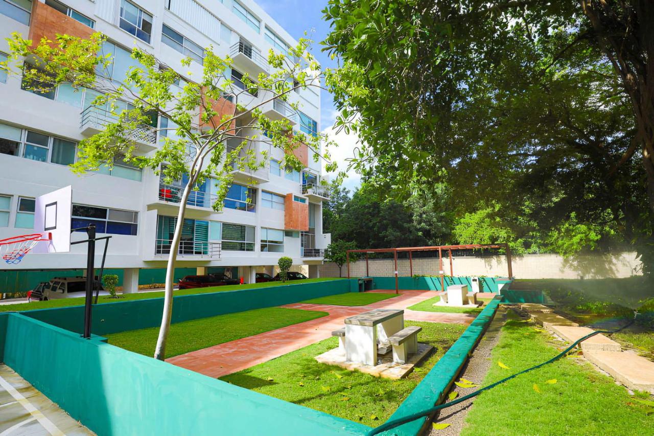 Spacious Apartment with Gym & Pool Cancun - 5