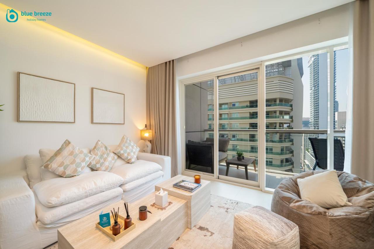 Blue Breeze - Modern Apt with Partial Marina Views & Balcony - 5