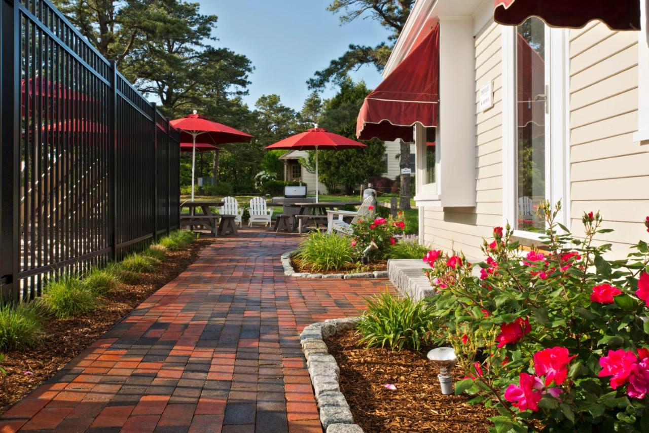 Wellfleet Lodge — photo 18