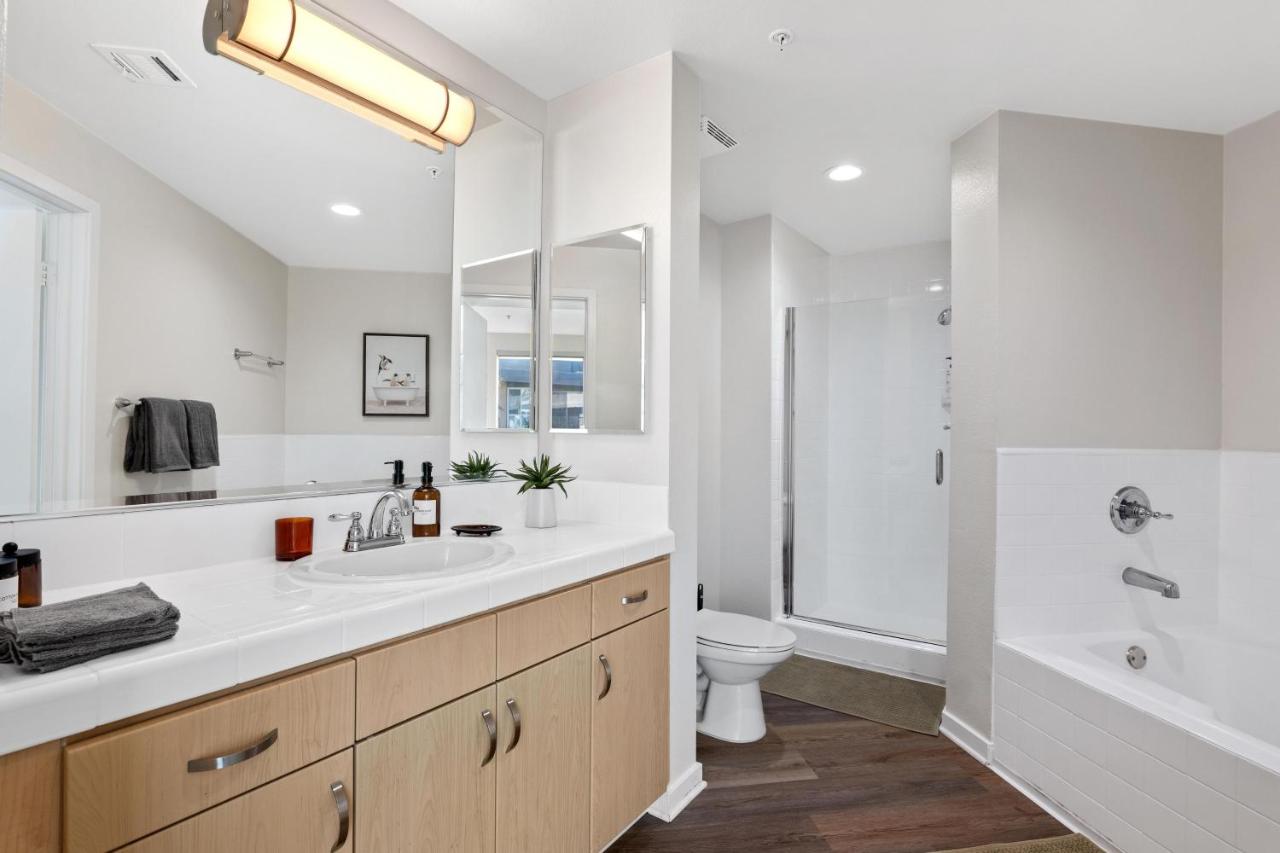 Coastal Bliss - Luxe 2BR Retreat in MDR - Venice - SM - 3