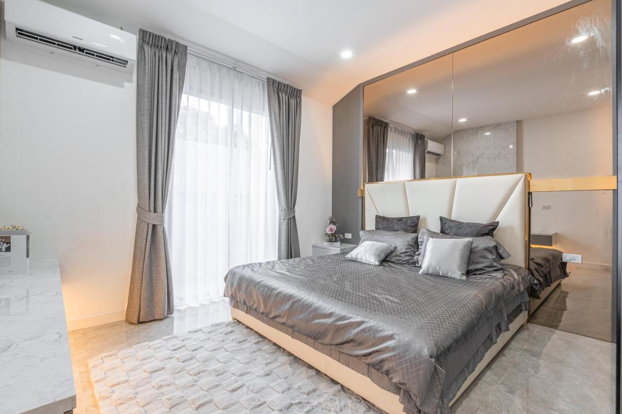 View of R2市区近海全新现代风格豪华泳池别墅800m到海边