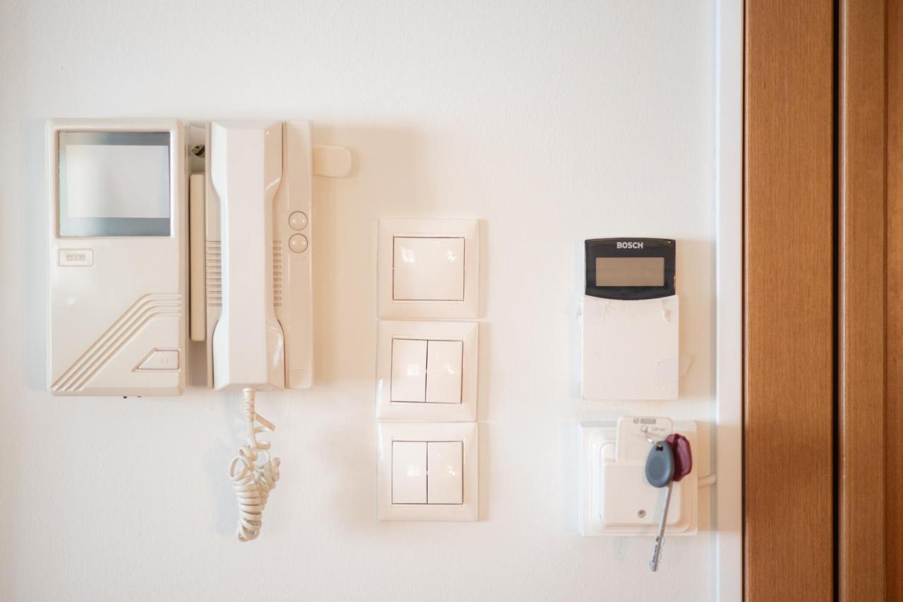 Spacious Family Apt in Glyfada - 3