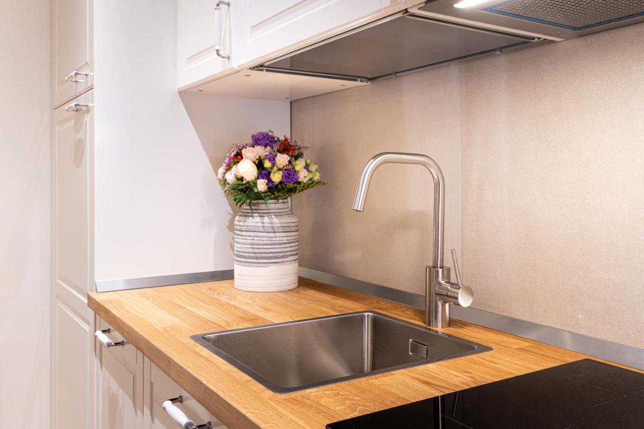 Vista Canale, 4 ospiti, 2 camere e 2 bagni - 3