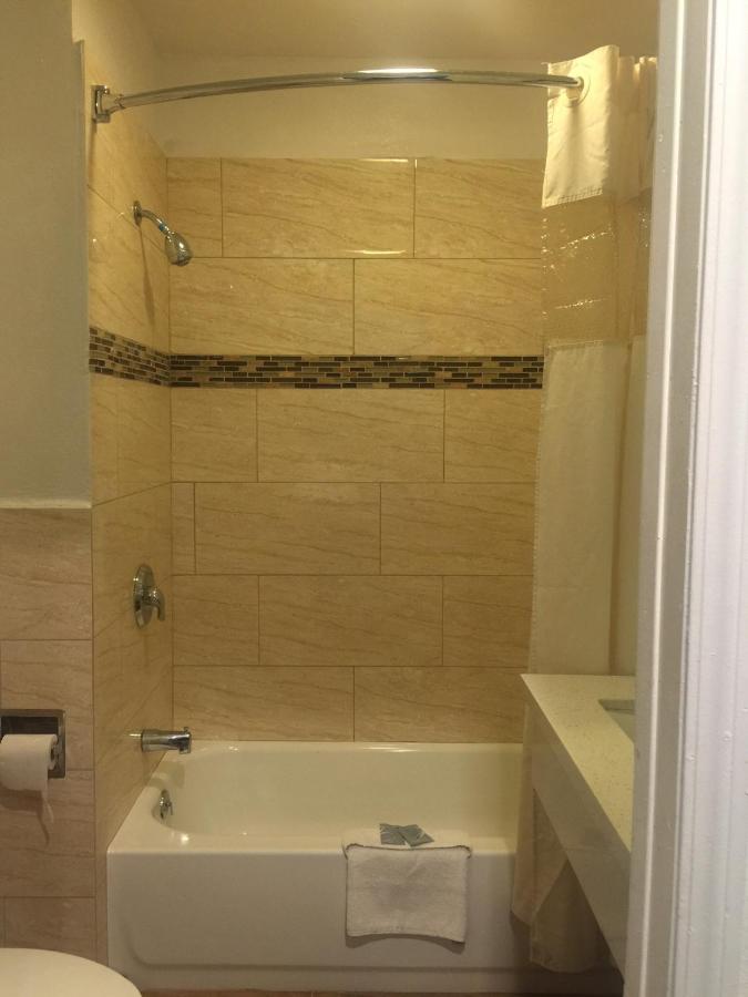 Crenshaw Inn Motel — photo 19
