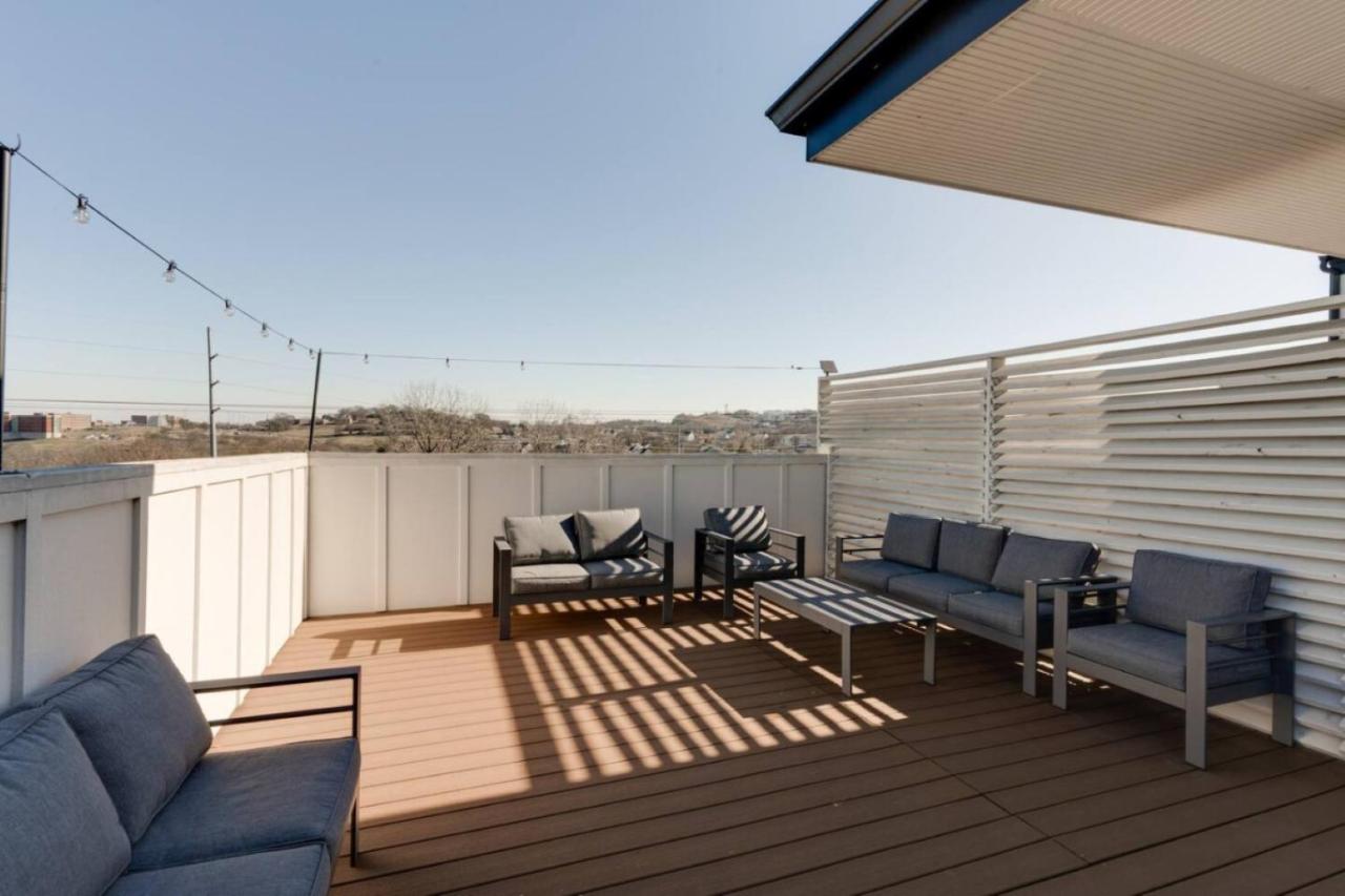 Stunning Nations Condo Minutes from Broadway - 5