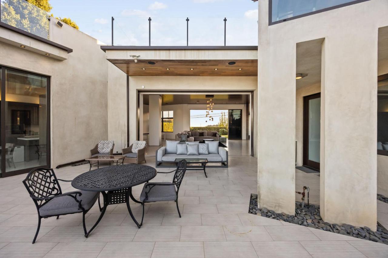 New Listing! Skyline Views by Colby & Conrad! - 3