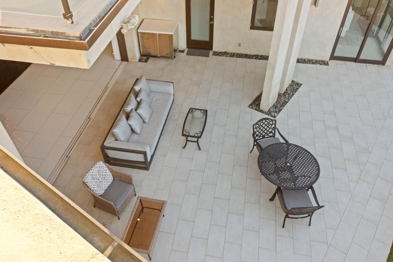 New Listing! Skyline Views by Colby & Conrad! - 4