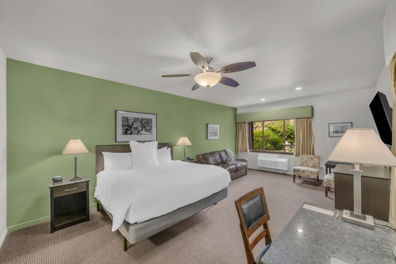 Flanigan`s Resort and Spa — photo 2