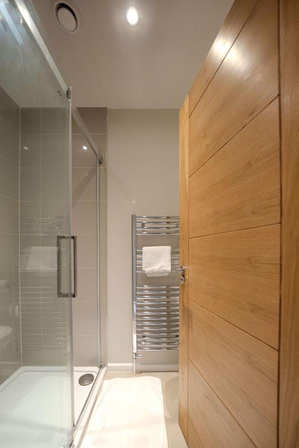 Beautiful 2 Bedroom Home - 3