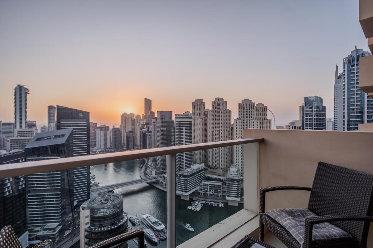 Apartments in Address Dubai Marina Residences connected to Marina Mall