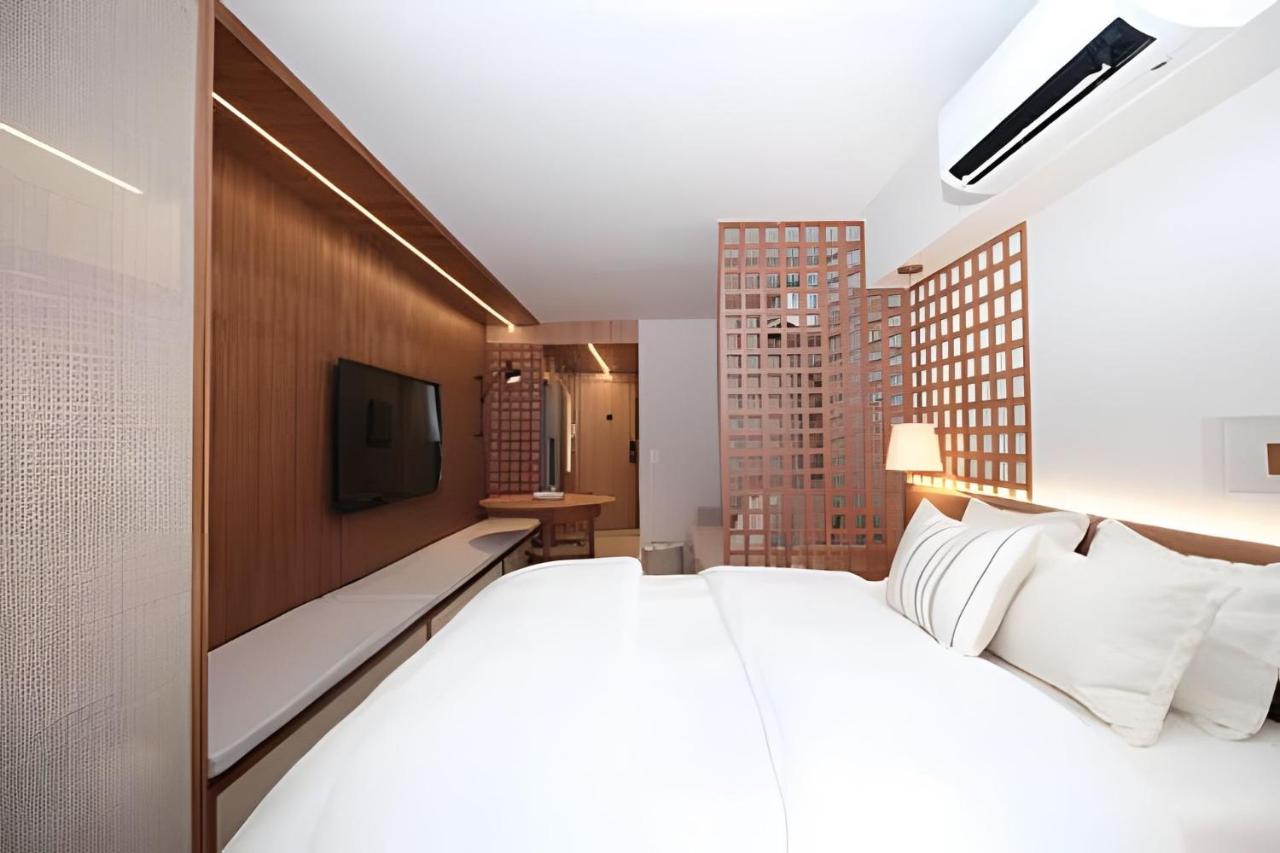 Chic loft in Leblon with balcony and Christ view - 4