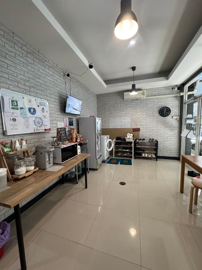 The Little Pig Sukhumvit - 4