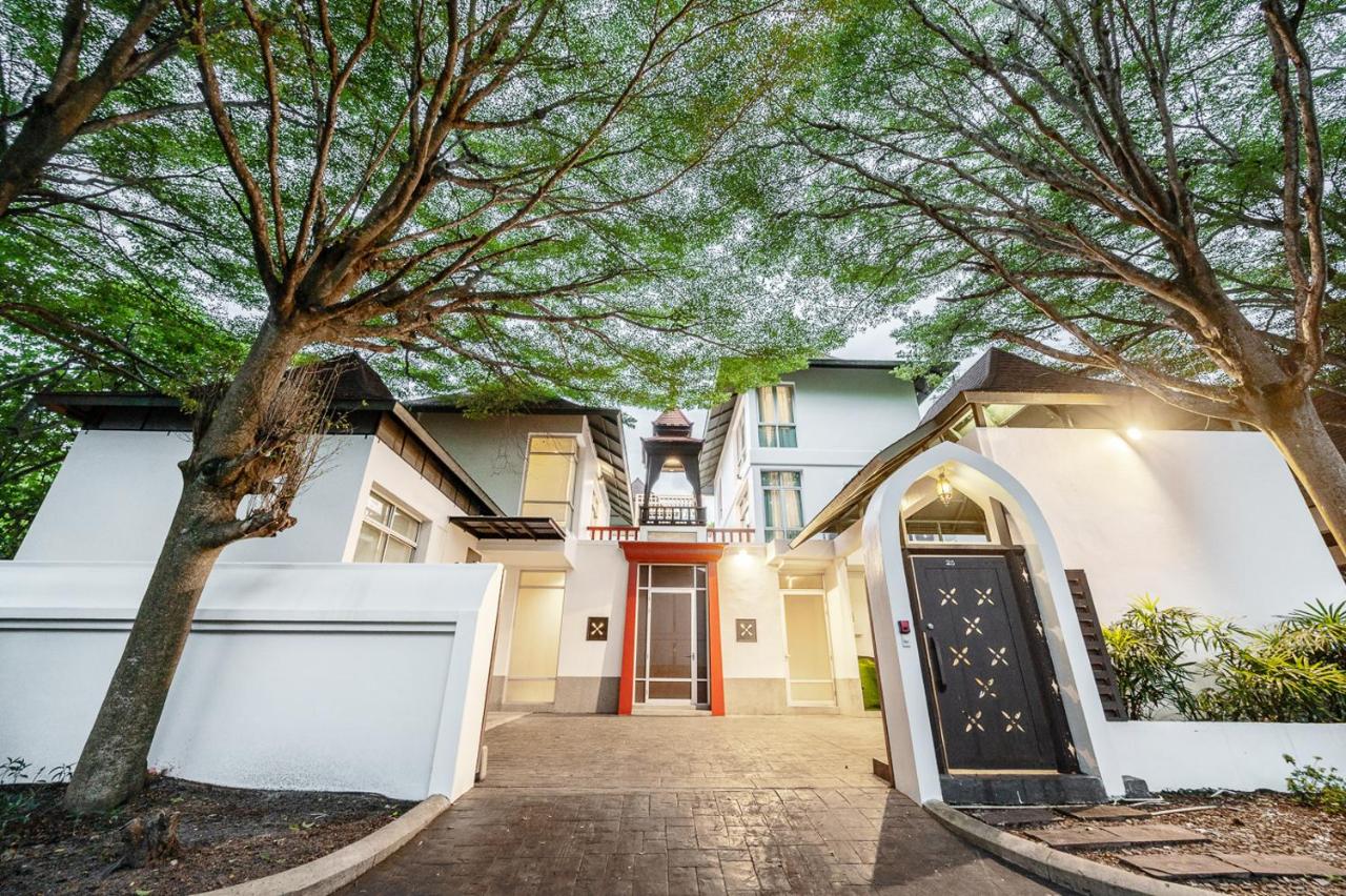 Magenta Grand House Pool Villa Pattaya