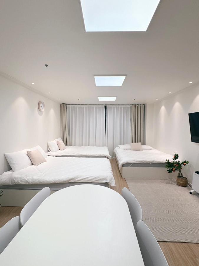 NEW Remodeling Hongdae House - 2