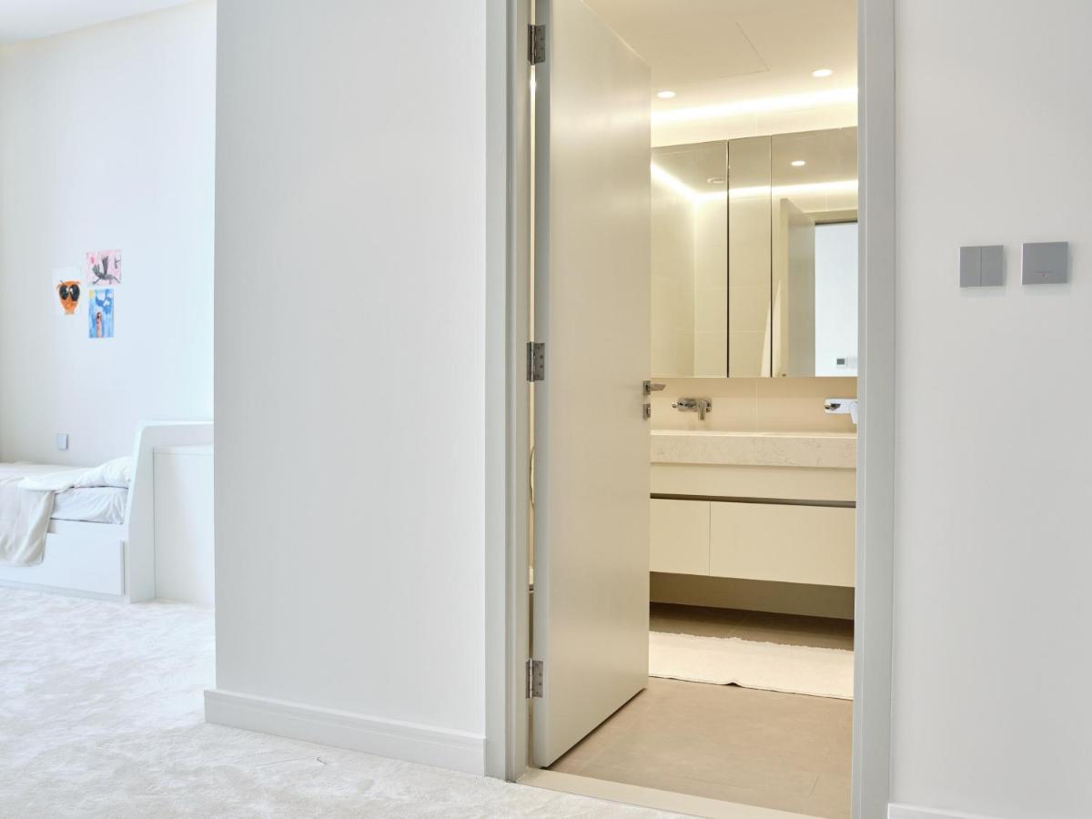 Beachfront Townhouse SEA BREEZE - 3