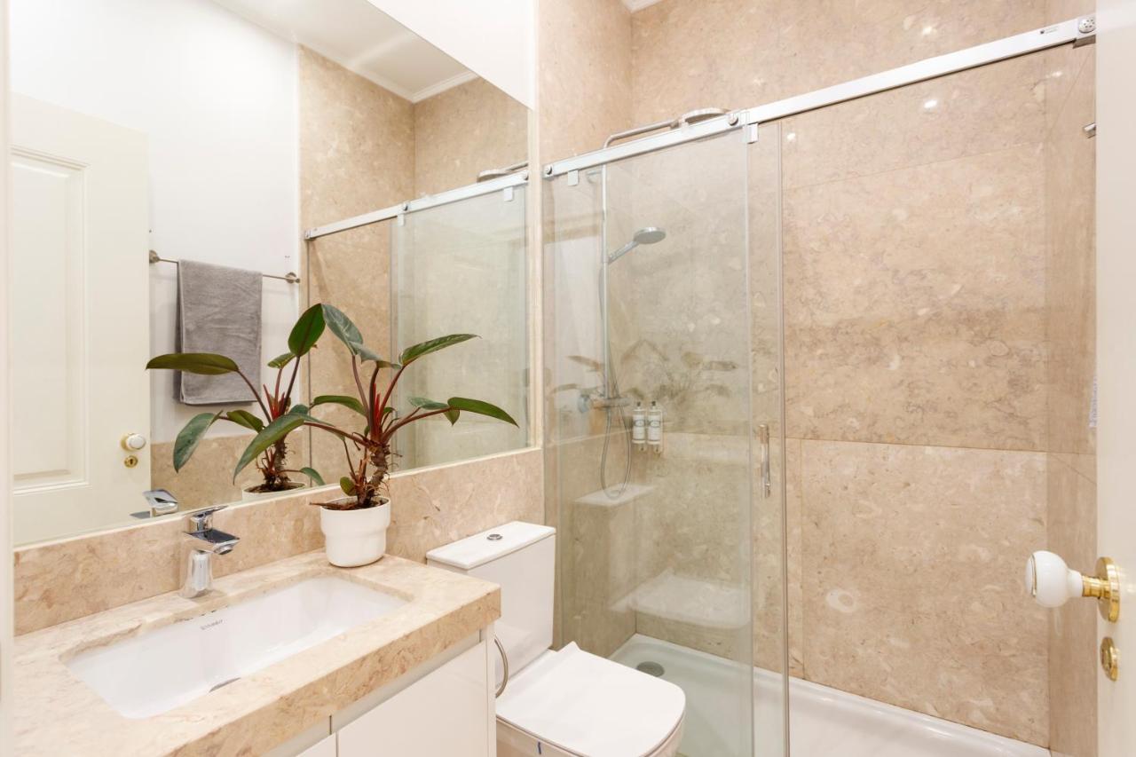 Modern Apartament in The Heart of Chiado - 3