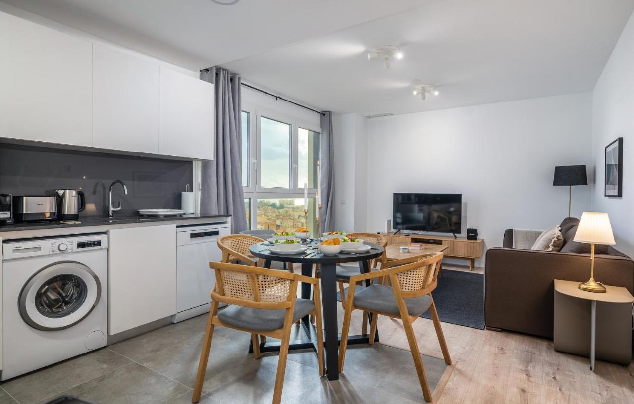 XPCE Urban 8 Skyline - Parking Free - 2