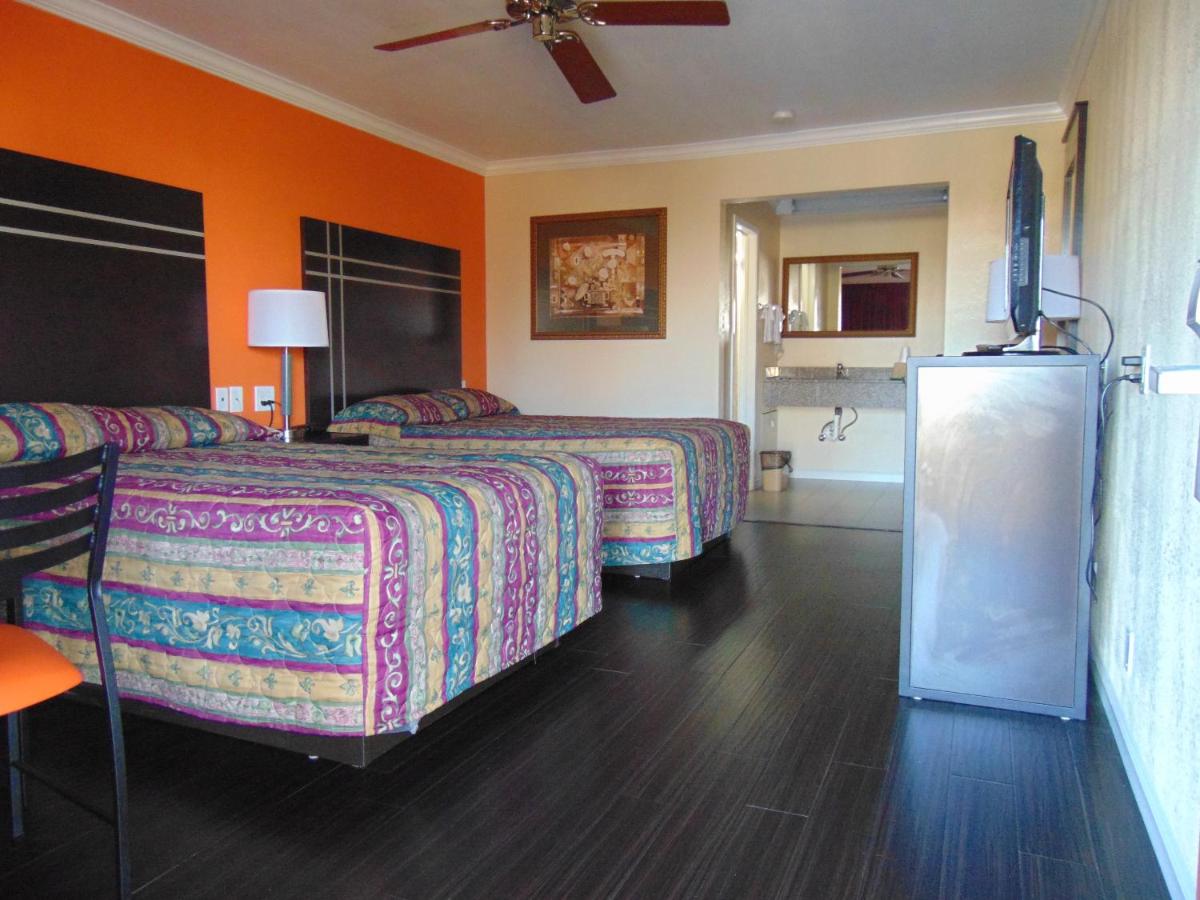 Heart of Austin Suites — photo 18