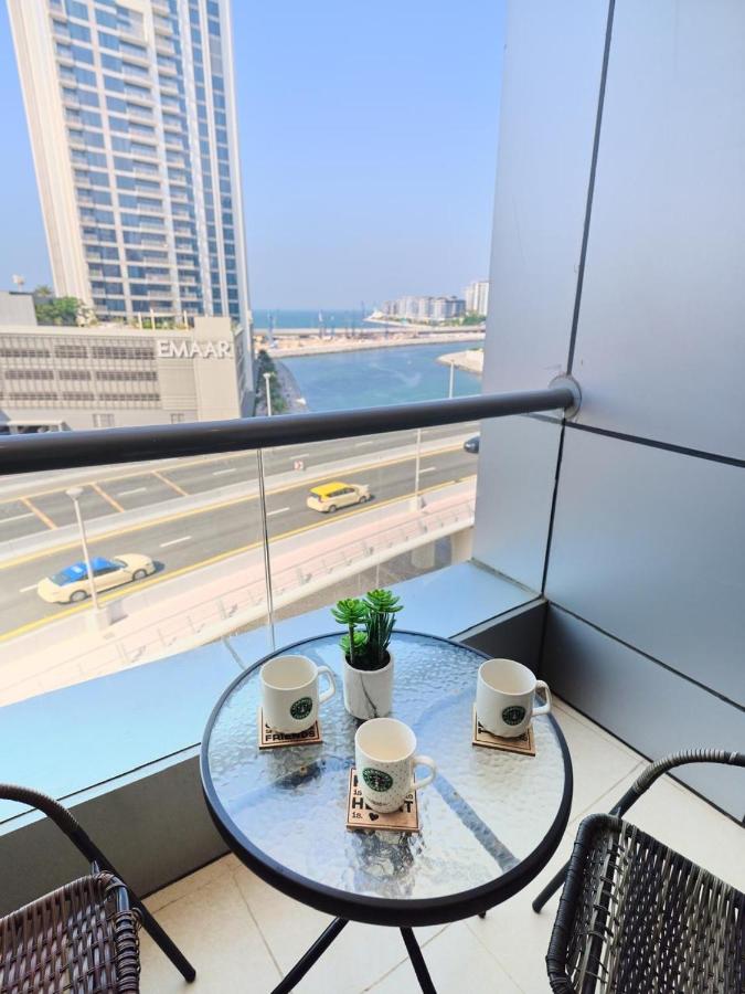 Stylish 1 BR with sea view - Sunset view