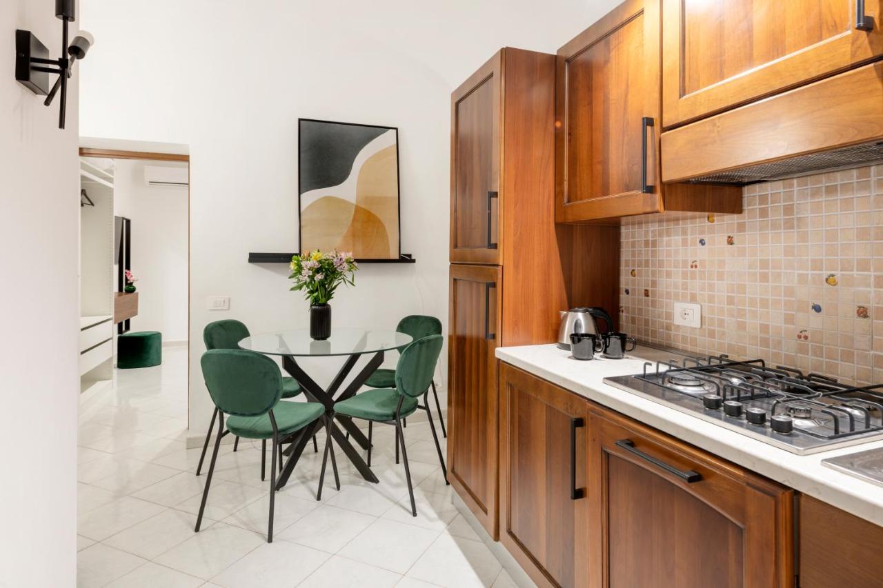 White Flat Sanniti - 4