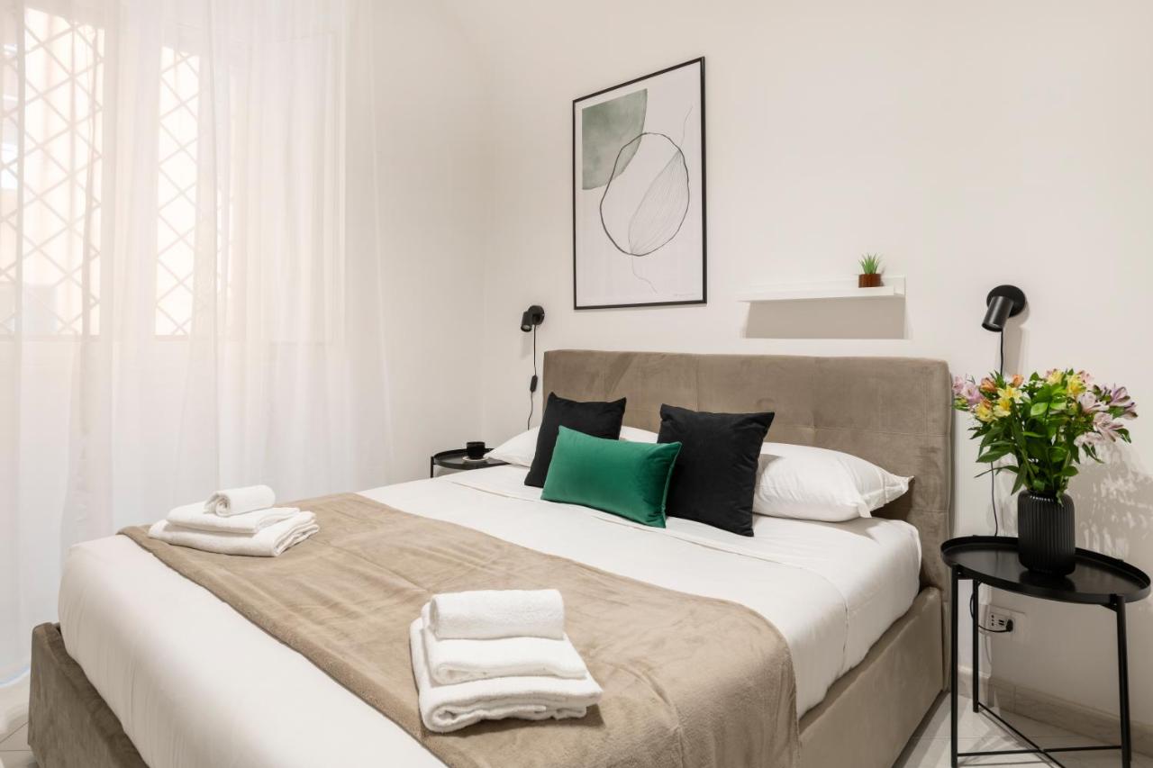 White Flat Sanniti - 2