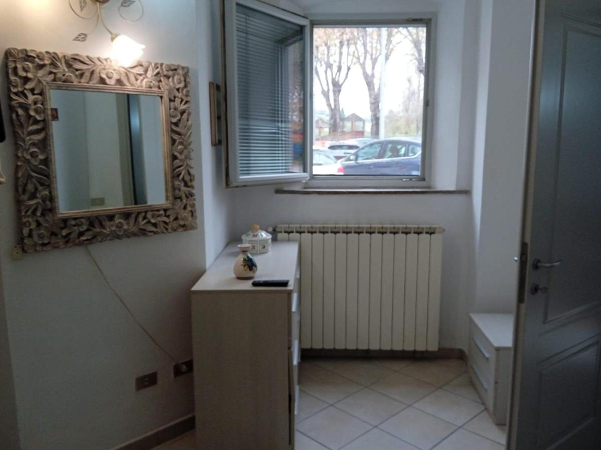 Intero Appartamento Con Cucina E Bagno Privato - 2