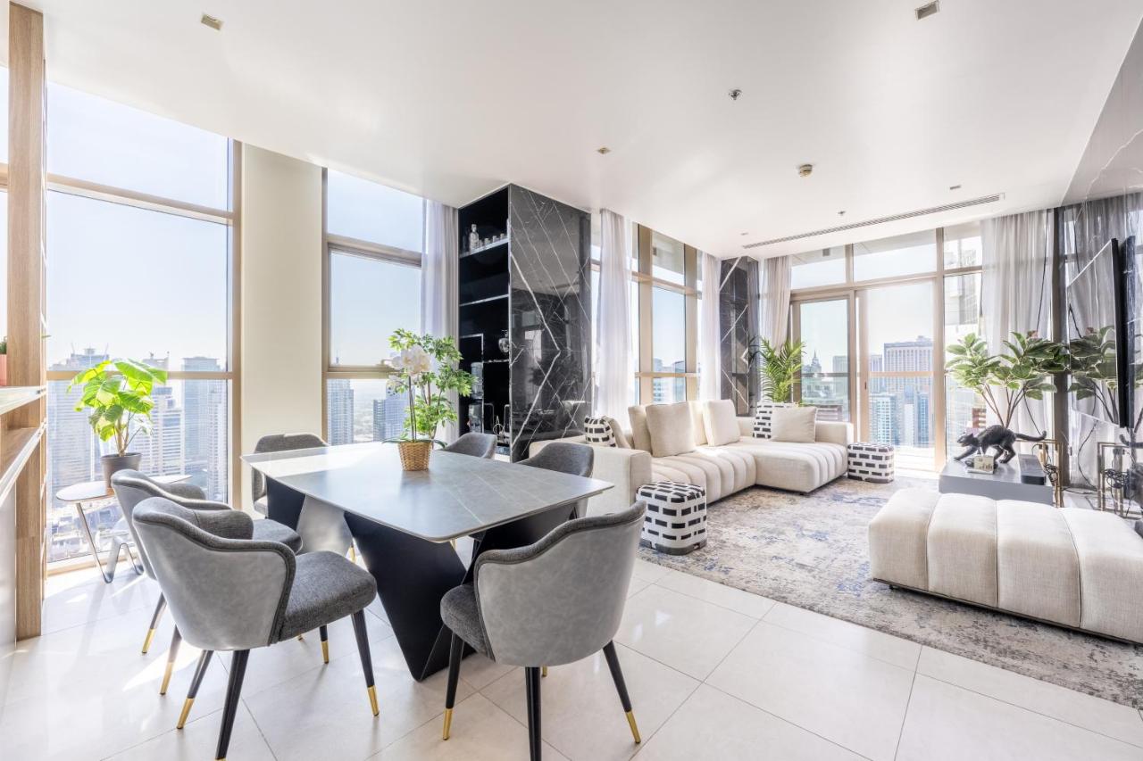 Exclusive Marina Stay - Posh 3BR with Stunning Views - 5