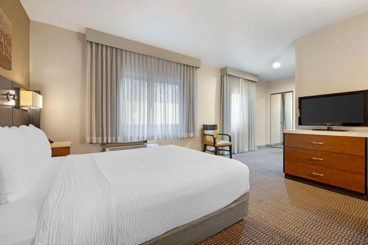 King Palace Inn — photo 19