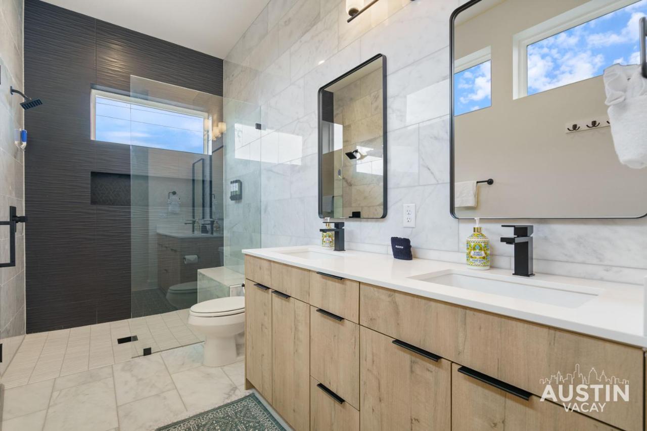 Modern 3BR 3BA in Steiner Ranch w Balcony Dining Yard w Grill by Austin Vacay - 2