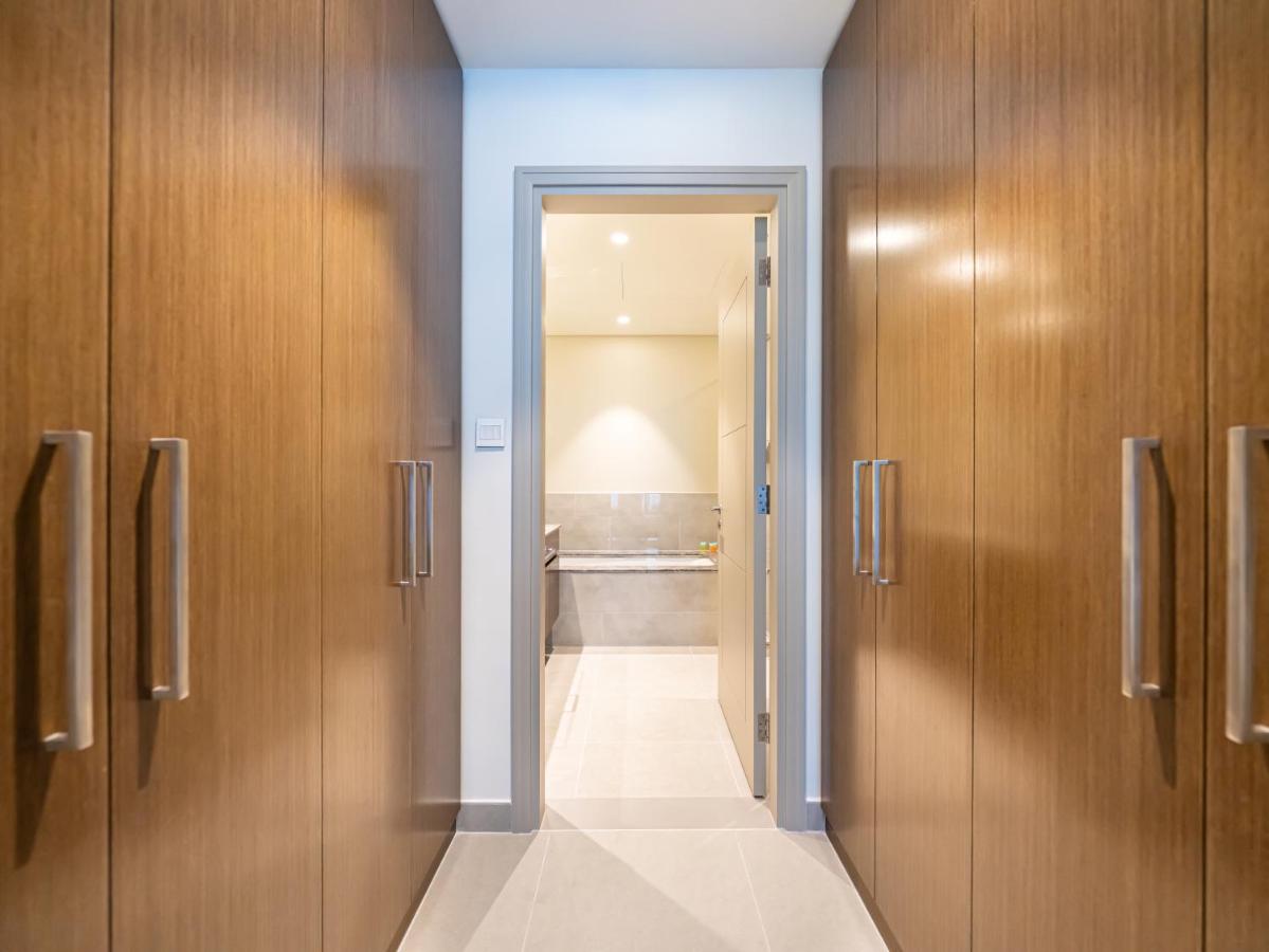 Panoramic Downtown & Fountain views from High Floors at Forte by Propigo - 3