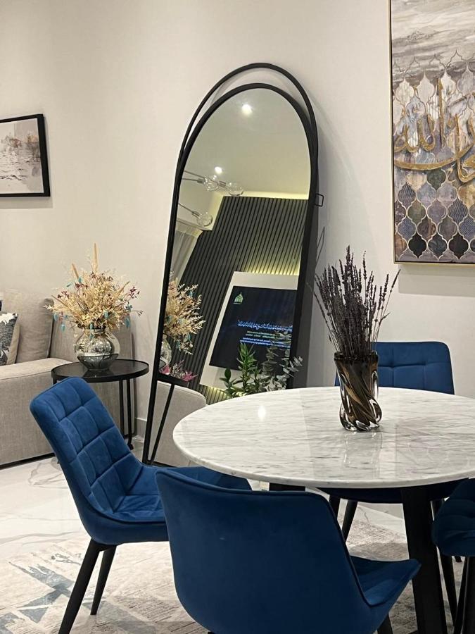 8 Boulevard Walk 'Heart of Downtown' - 4