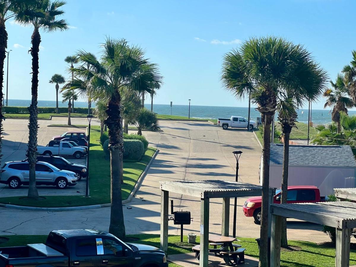 Cozy Condo, Galveston Seawall, Gulf View — photo 20
