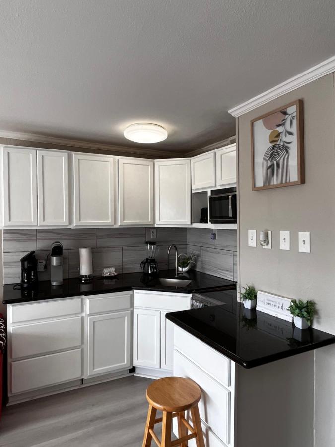 Cozy Condo, Galveston Seawall, Gulf View — photo 9